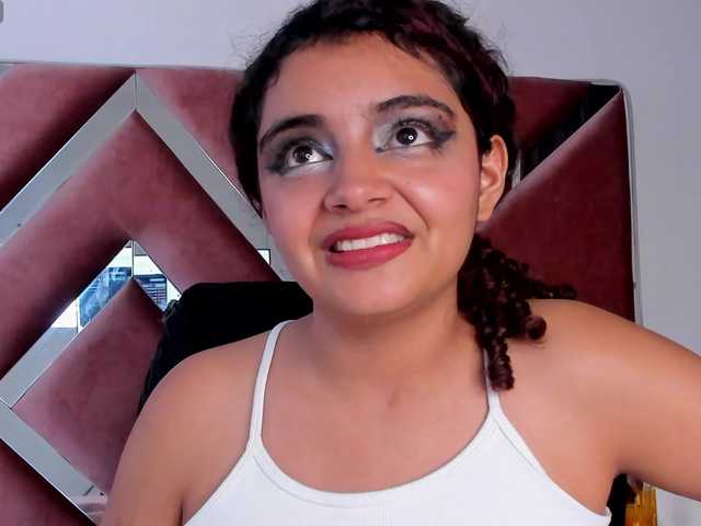 Dahlia-rossee live cam on BongaCams