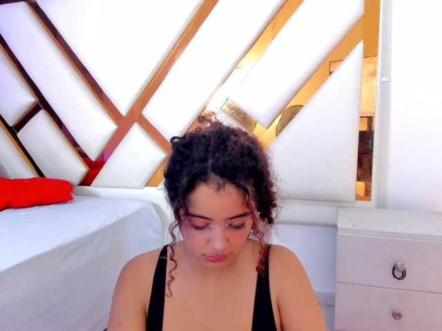 Dahlia-rossee live cam on BongaCams