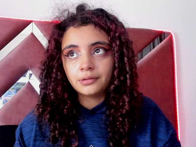 Dahlia-rossee live cam on BongaCams