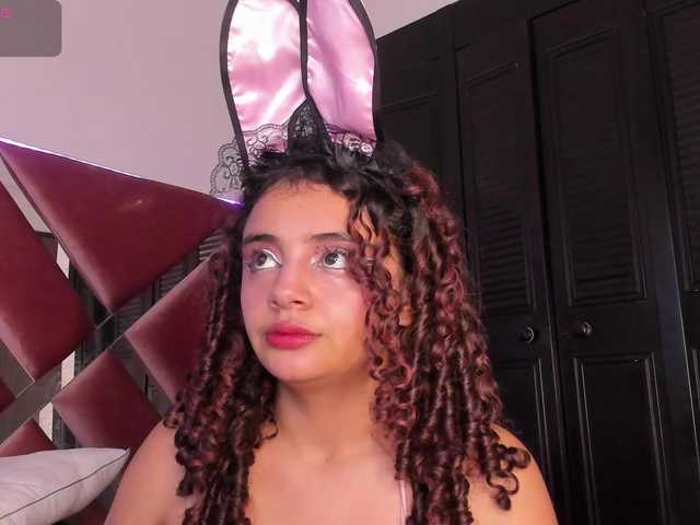 Dahlia-rossee live cam on BongaCams