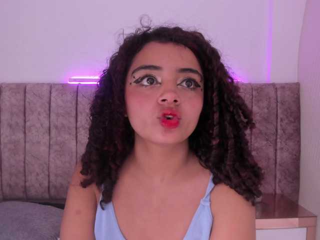 Dahlia-rossee live cam on BongaCams