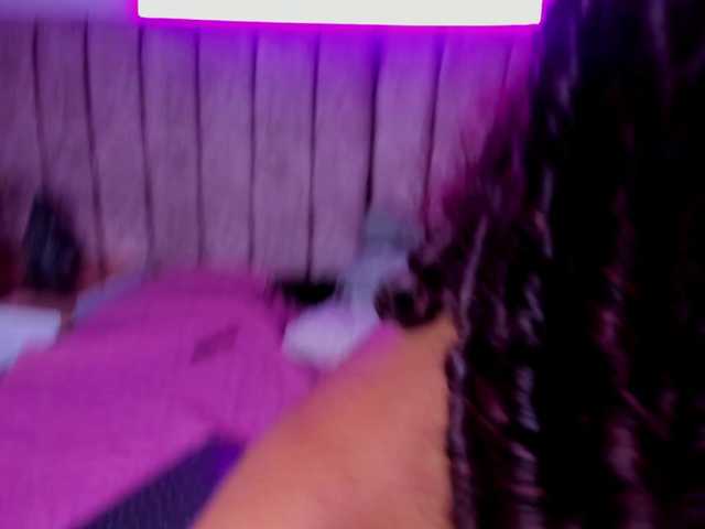 Dahlia-rossee live cam on BongaCams