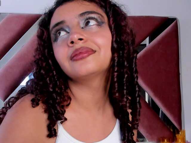 Dahlia-rossee live cam on BongaCams