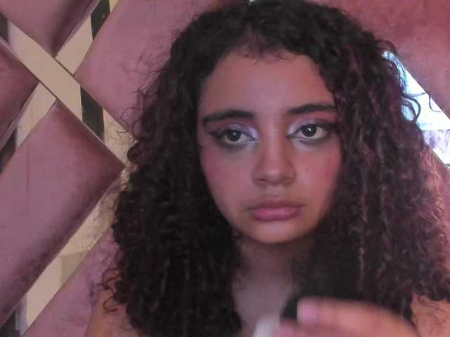 Dahlia-rossee live cam on BongaCams