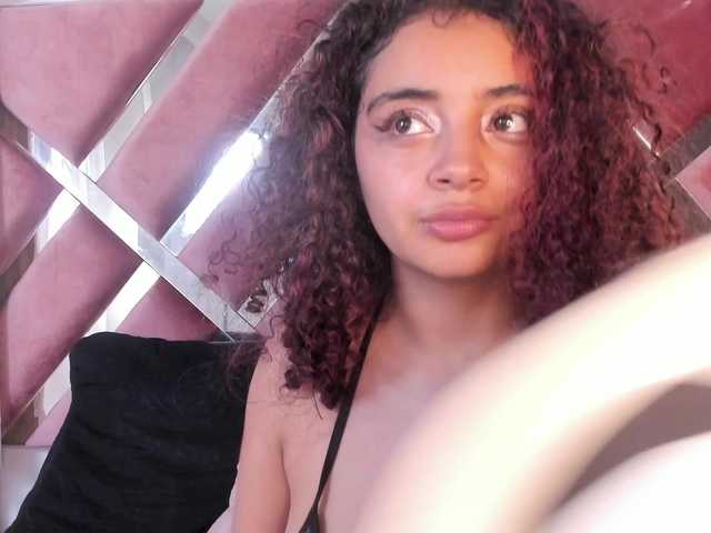 Dahlia-rossee live cam on BongaCams