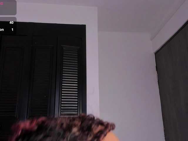 Dahlia-rossee live cam on BongaCams