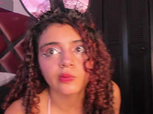 Dahlia-rossee live cam on BongaCams