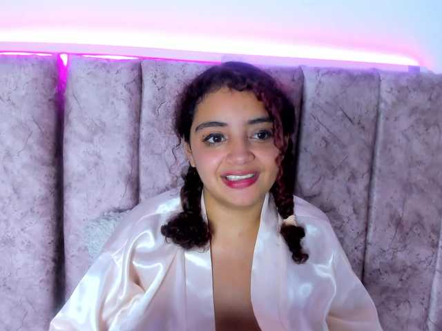 Dahlia-rossee live cam on BongaCams