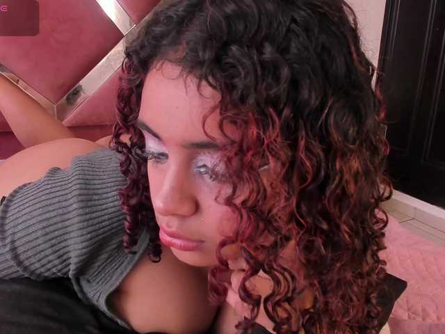 Dahlia-rossee live cam on BongaCams