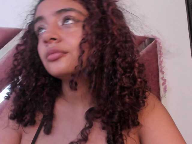 Dahlia-rossee live cam on BongaCams