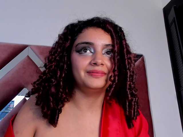 Dahlia-rossee live cam on BongaCams