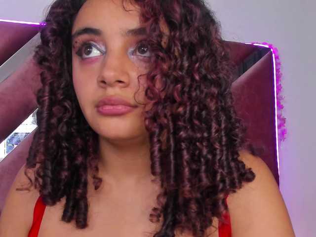 Dahlia-rossee live cam on BongaCams