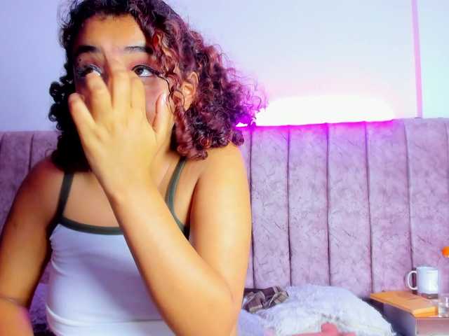 Dahlia-rossee live cam on BongaCams
