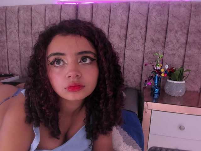 Dahlia-rossee live cam on BongaCams