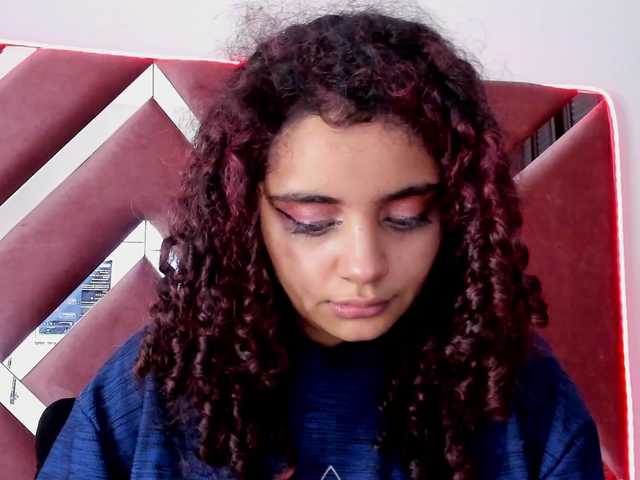 Dahlia-rossee live cam on BongaCams