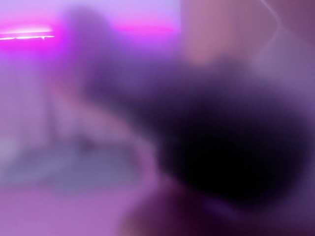 Dahlia-rossee live cam on BongaCams