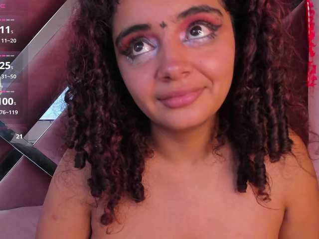 Dahlia-rossee live cam on BongaCams