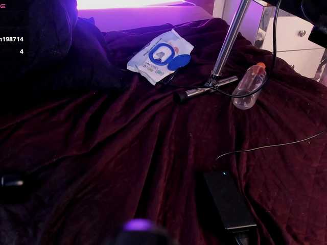 Dahlia-rossee live cam on BongaCams