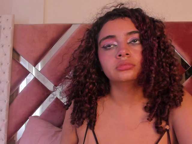 Dahlia-rossee live cam on BongaCams