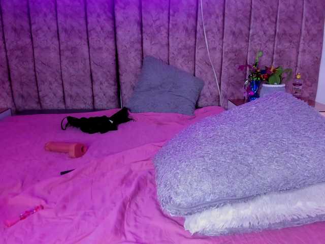 Dahlia-rossee live cam on BongaCams