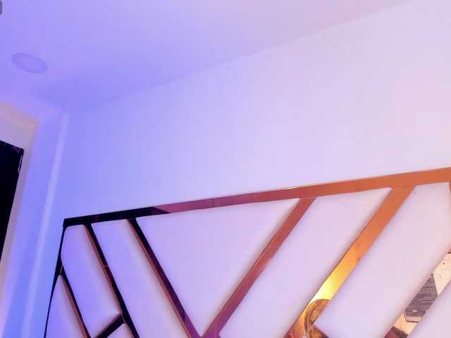 Dahlia-rossee live cam on BongaCams