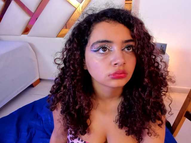 Dahlia-rossee live cam on BongaCams