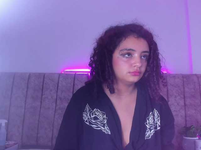 Dahlia-rossee live cam on BongaCams