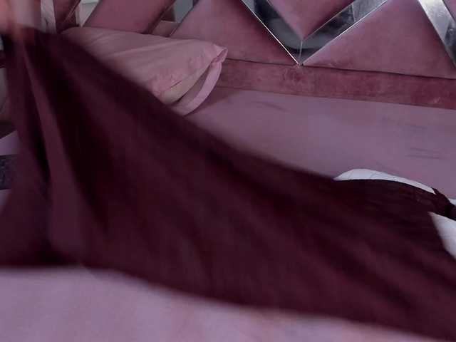 Dahlia-rossee live cam on BongaCams