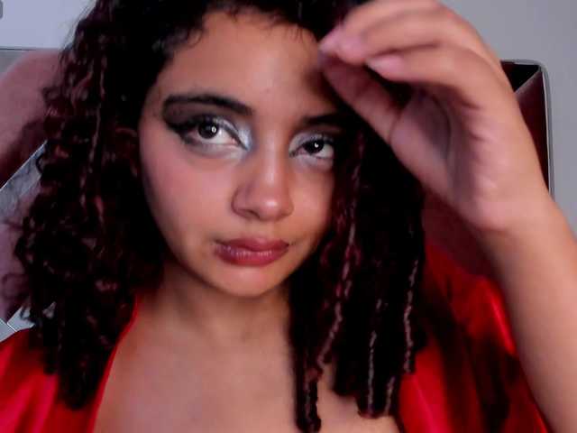 Dahlia-rossee live cam on BongaCams