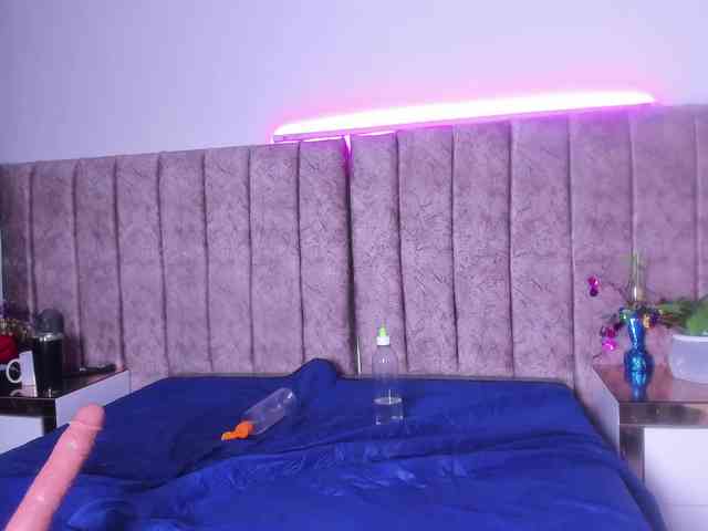 Dahlia-rossee webcam
