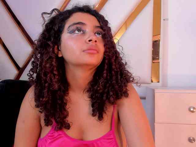 Dahlia-rossee webcam