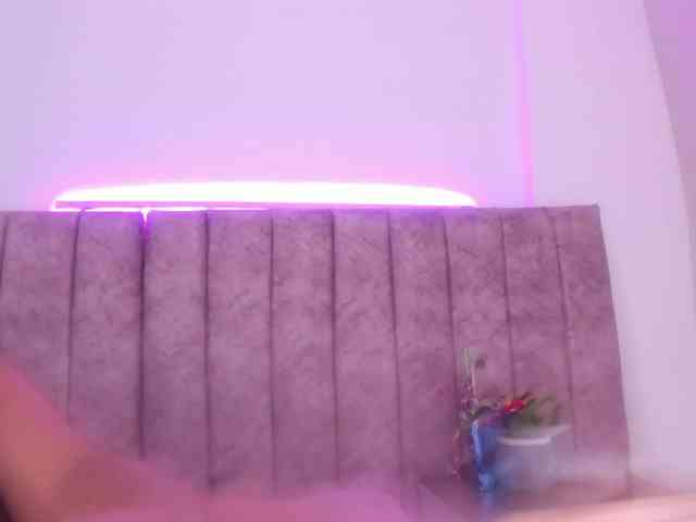 Dahlia-rossee webcam