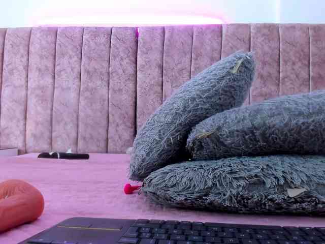 Dahlia-rossee webcam