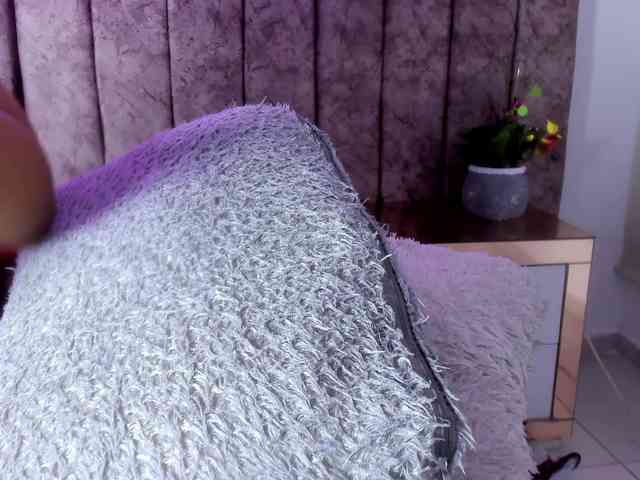 Dahlia-rossee webcam