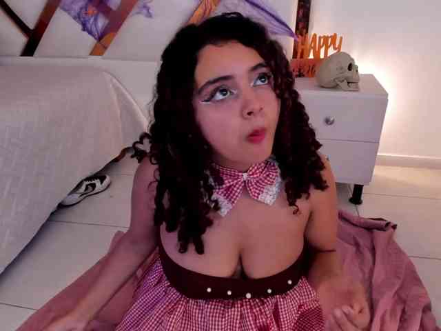 dahlia-rossee's live room