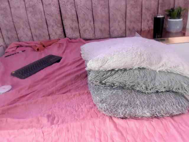 Dahlia-rossee webcam