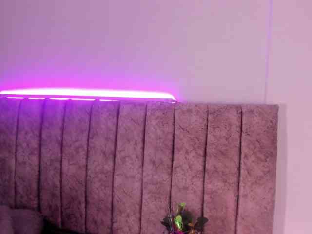 Dahlia-rossee webcam