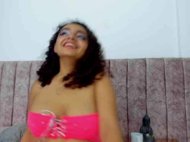 Dahlia-rossee webcam