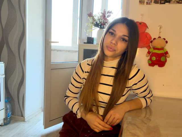  NannetteEnno chat room
