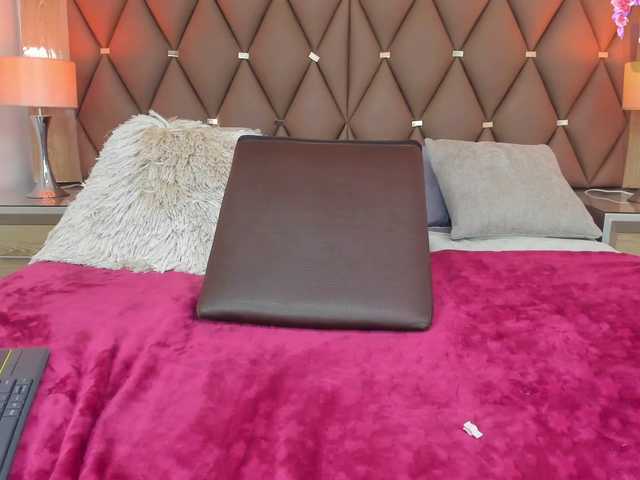 EvaSterling live cam on BongaCams
