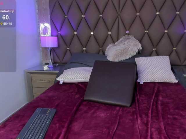 EvaSterling live cam on BongaCams
