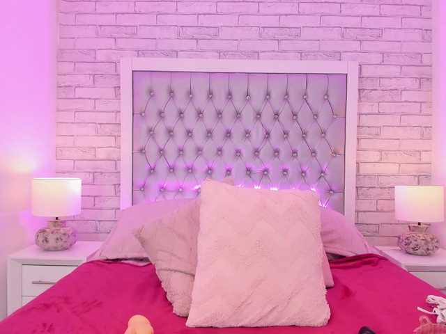 EvaSterling live cam on BongaCams