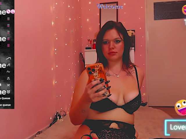 SweetLika live cam on BongaCams