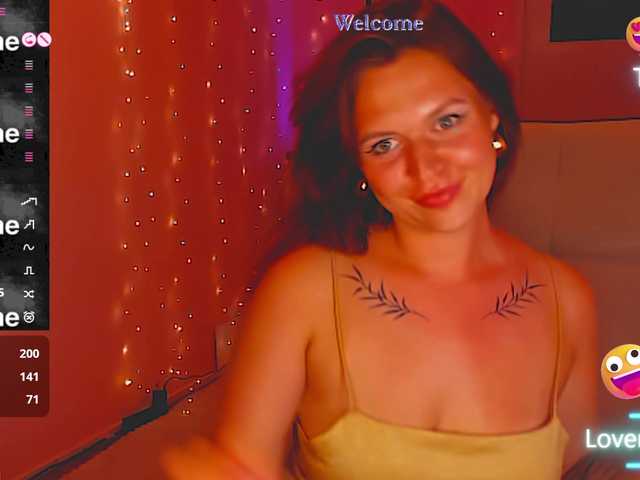 SweetLika live cam on BongaCams