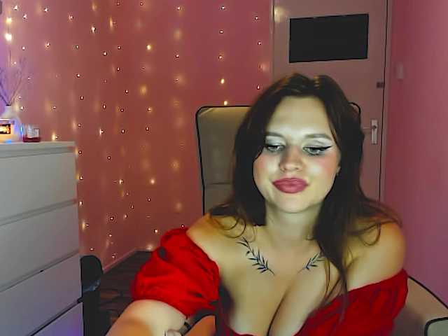 SweetLika live cam on BongaCams