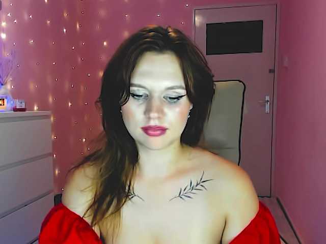 SweetLika live cam on BongaCams