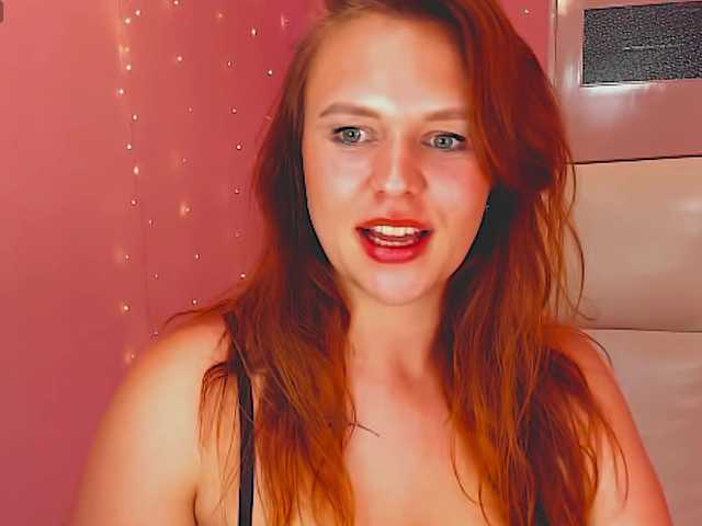 SweetLika live cam on BongaCams