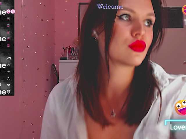 SweetLika live cam on BongaCams