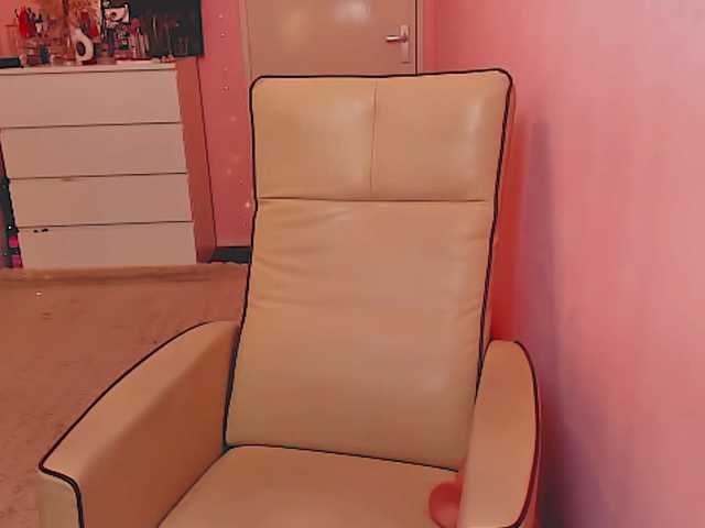 SweetLika live cam on BongaCams