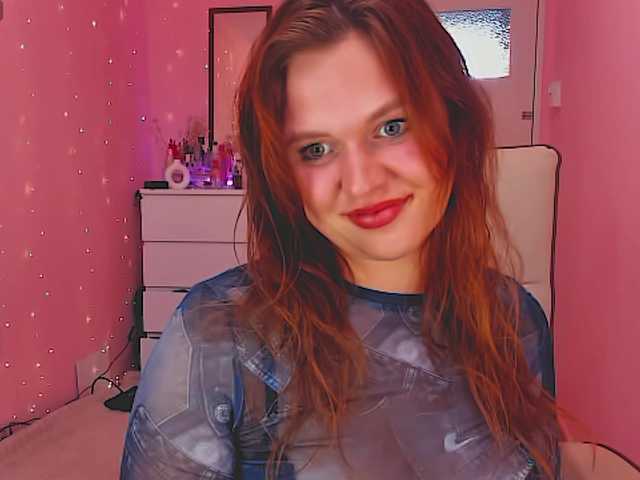 Sex chat gratuit in direct cu SweetLika pe BongaCams